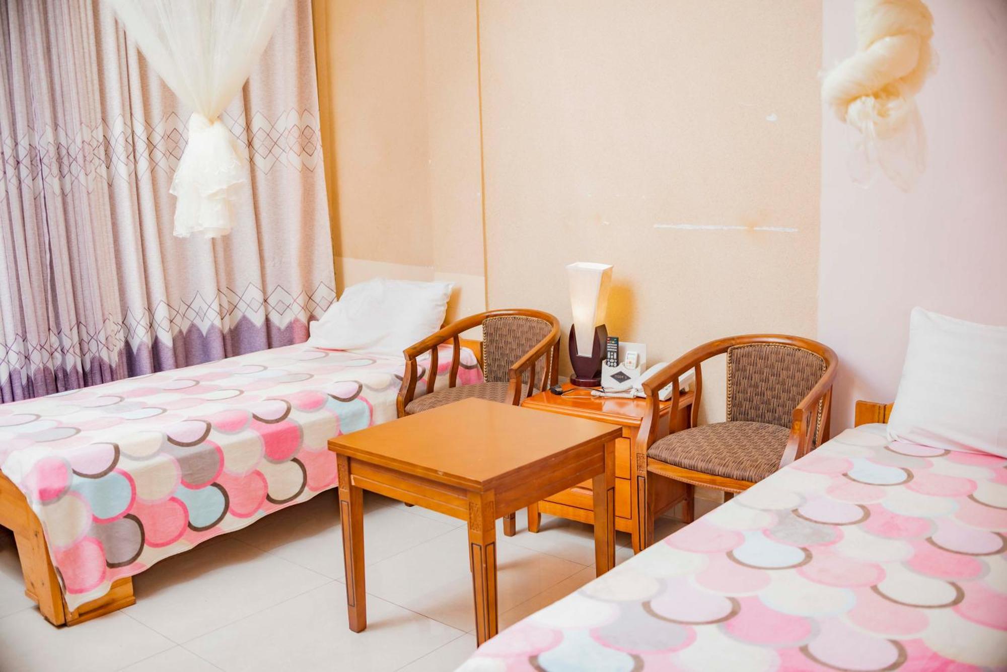 Tigers'S Apartment Hotel Bujumbura Eksteriør bilde