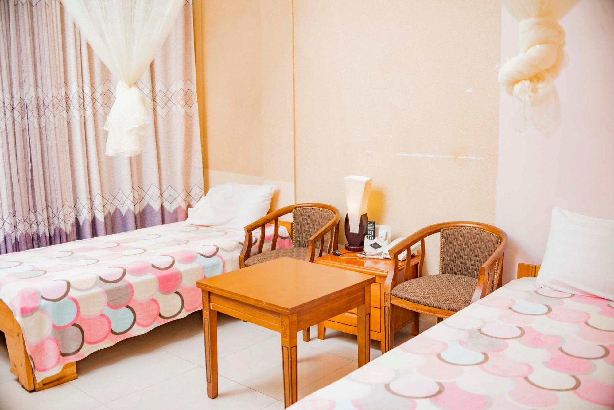 Tigers'S Apartment Hotel Bujumbura Eksteriør bilde